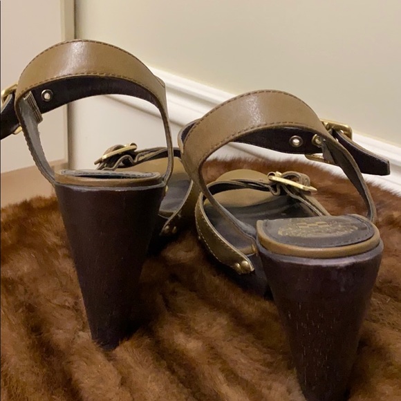 Vince Camuto wedges - Picture 2 of 3